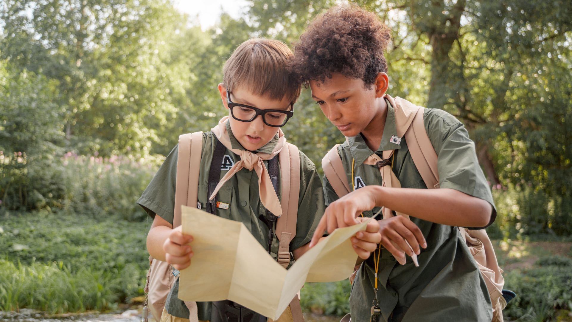 ninos-exploradores Actividades de exploración para niños tímidos